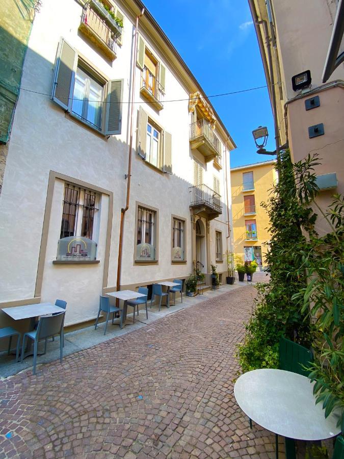 La Finestra Sul Borgo Daire Alba  Dış mekan fotoğraf